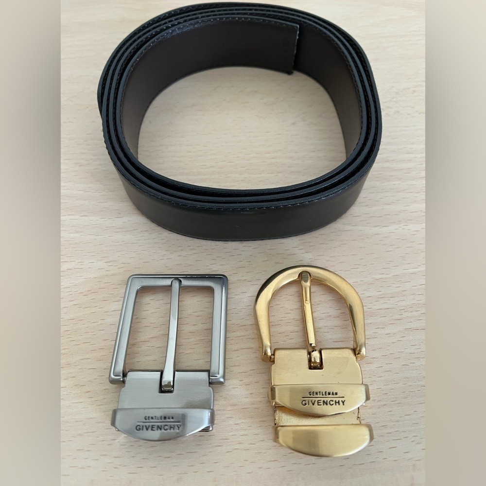 Givenchy Men’s Black Leather Belt Gift Set Two Buckles Gentleman Collection NIB - Picture 9 of 16
